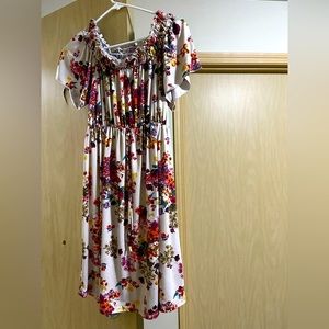 Floral creamy dress